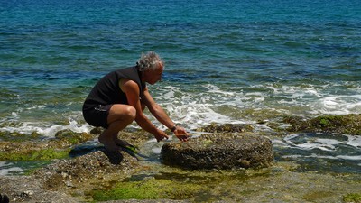 Misura di una mola non estratta presso la cava di Soverato Reggio Calabria)