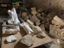 Reperti archeologici in frammenti conservati nei depositi museali 